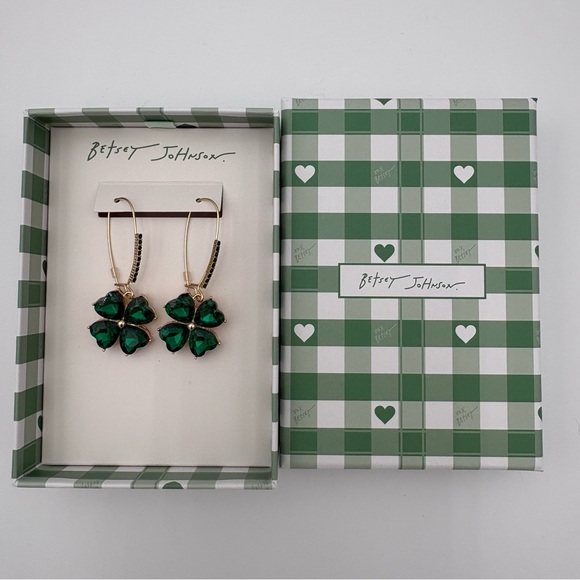 Betsey Johnson Green Crystal Shamrock Clover Drop Earrings NWT - Picture 4 of 6